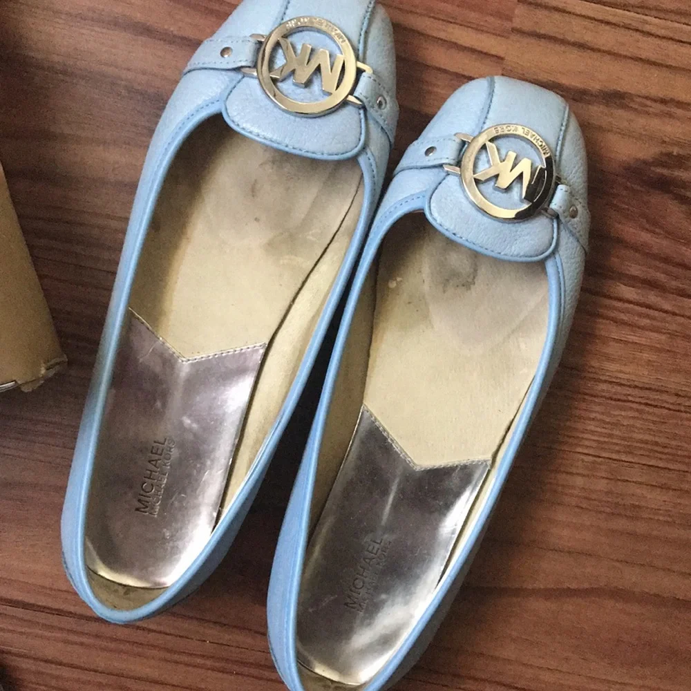 Slides - Picture 4 of 4